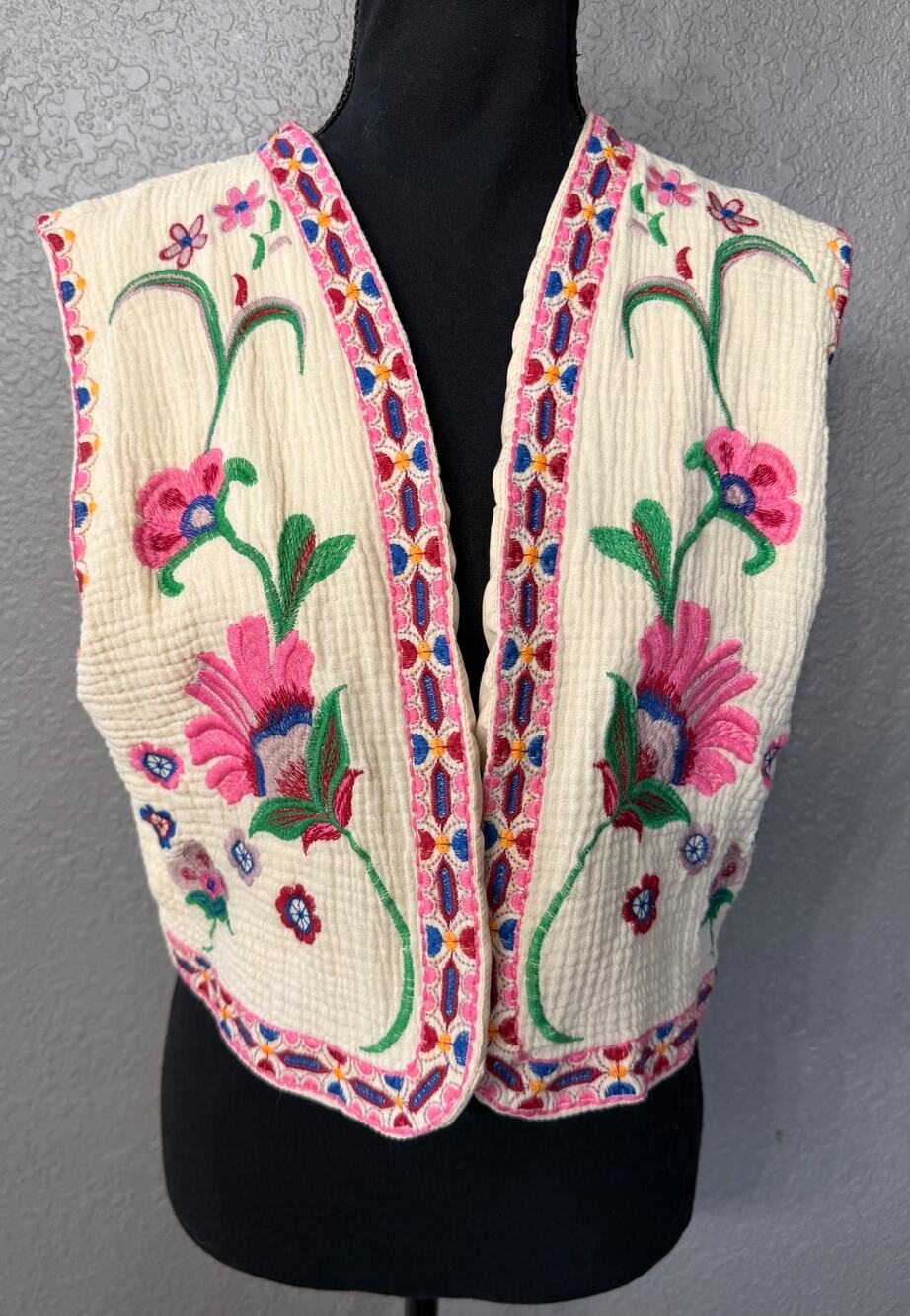 Unbranded Womens Sz L Cream Gauze Floral Embroidered Waistcoat Vest